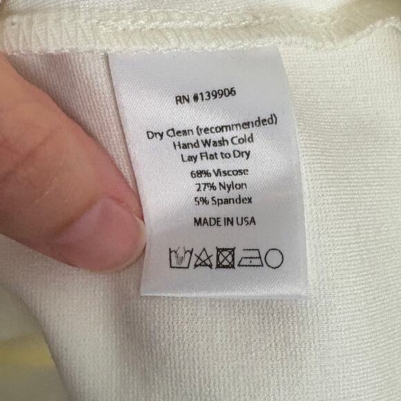 NWT Ripley Rader Ponte Knit High Rise Pin Up Retro Pintuck Shorts Rare 4 Large - Picture 4 of 5